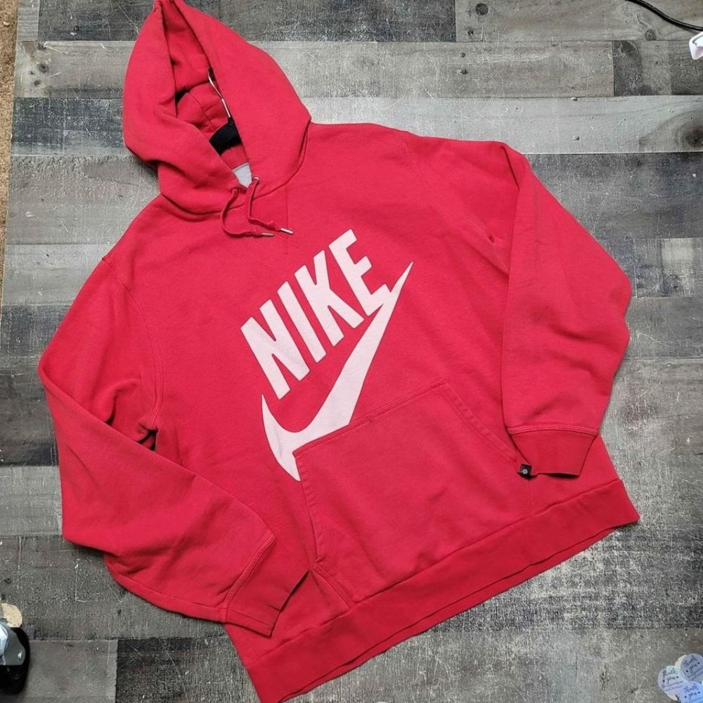 Vintage red Nike hoodie size XXL